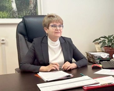 Уважаемые краснояружцы!. В рамках реализации социально значимого проекта «Защитник семьи» Уполномоченный по правам ребенка в Белгородской области Галина Анатольевна Пятых совместно с АНО «СемьЯважна» проведёт прием граждан...