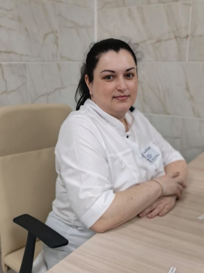 В Белгородской области медсестра Ивнянской ЦРБ досрочно вышла из декретного отпуска и приступила к работе