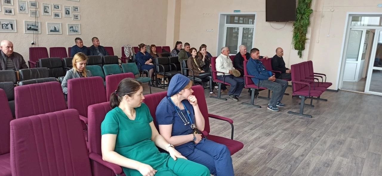 Владимир Переверзев: Снова за парты, но с серьезной целью: как аграрии Борисовского округа готовятся к весенним полевым работам Владимир Переверзев: Снова за парты, но с серьезной целью: как аграрии Борисовского округа готовятся к весенним полевым работам