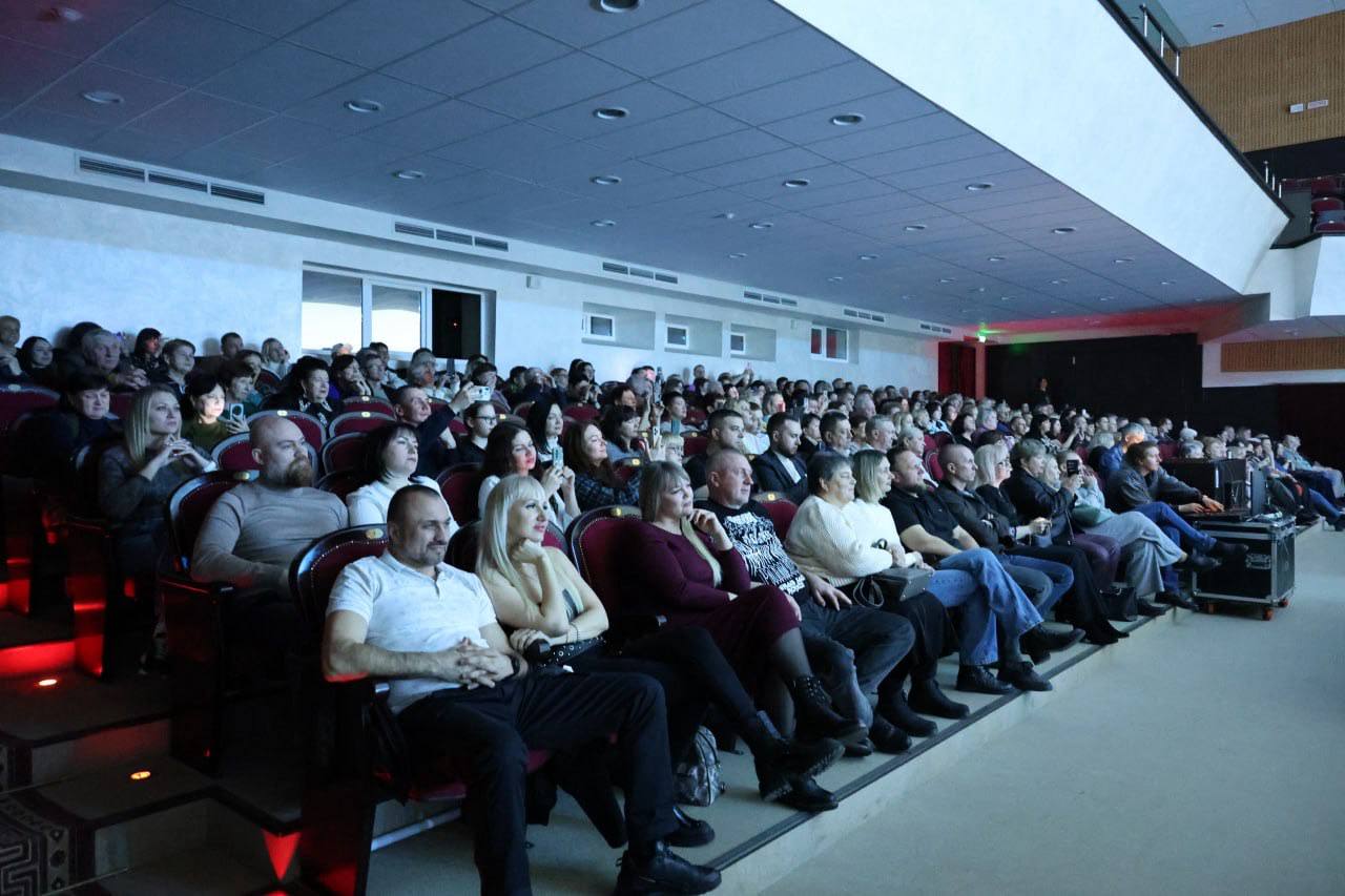 Не словом, а делом: депутаты областной Думы оказывают адресную помощь жителям региона Не словом, а делом: депутаты областной Думы оказывают адресную помощь жителям региона