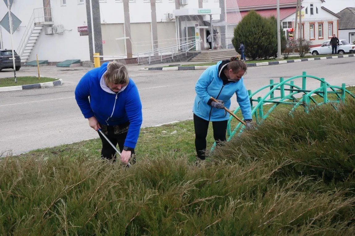 Трудовые коллективы округа активно включились в сезонные работы в рамках месячника добровольного служения региону нацпроекта «Экологическое благополучие» Трудовые коллективы округа активно включились в сезонные работы в рамках месячника добровольного служения региону нацпроекта «Экологическое благополучие»