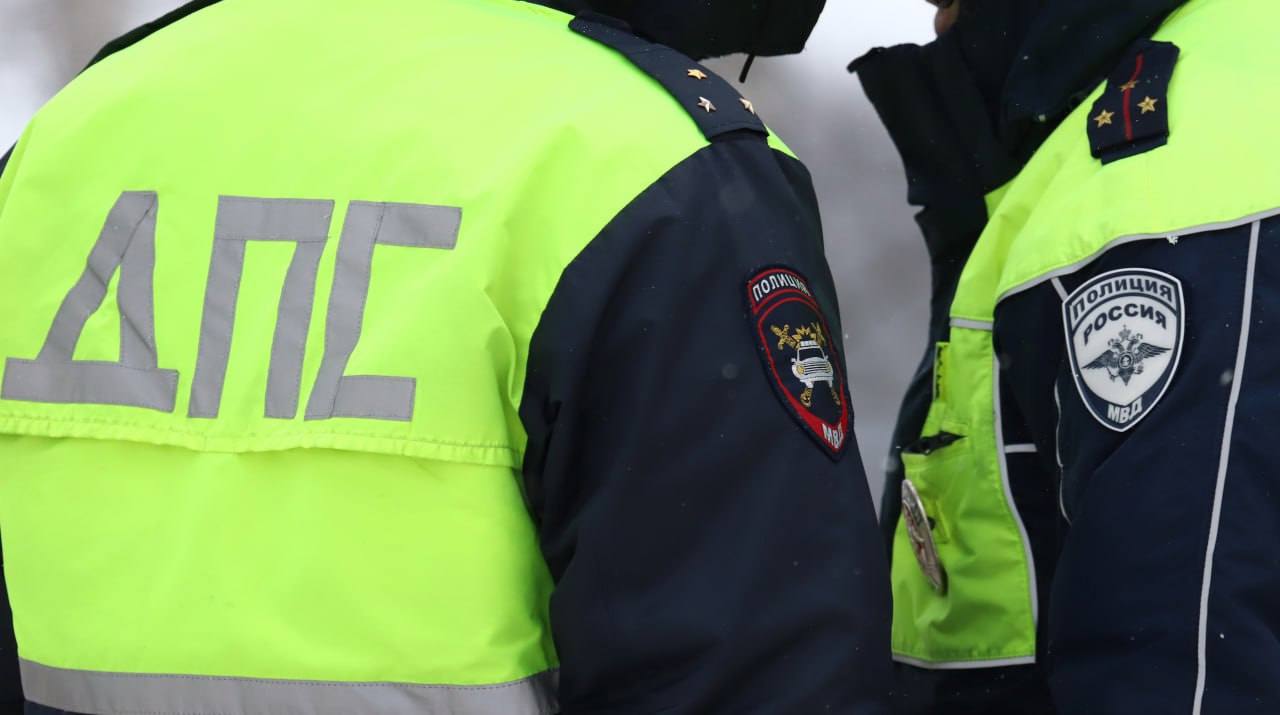 В Чернянском округе возбуждено уголовное дело в отношении водителя, предложившего незаконное денежное вознаграждение инспектору ДПС