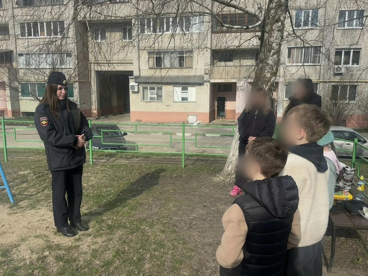 В Белгороде сотрудники ПДН посетили места массового пребывания несовершеннолетних