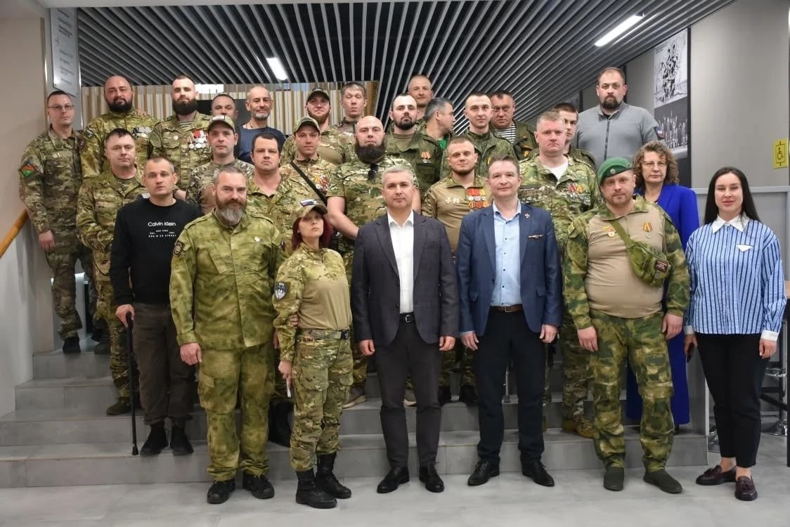 Диалог парламентариев с жителями муниципальных образований региона