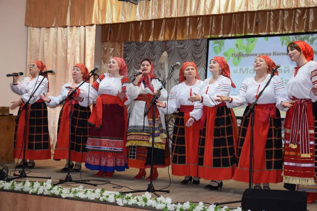 Благодаря программе «Земский работник культуры» в Вейделевском ЦКР работает новый художественный руководитель Благодаря программе «Земский работник культуры» в Вейделевском ЦКР работает новый художественный руководитель