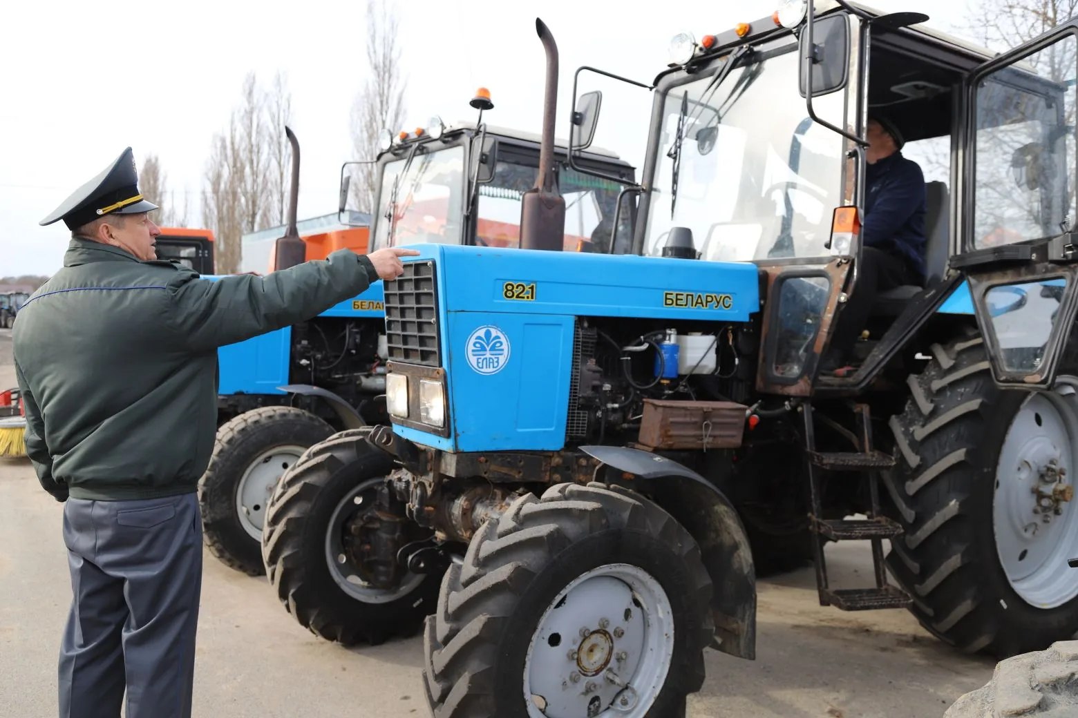 Техника «Краснояружского зеленстроя», задействованная в сезонных работах по благоустройству, прошла техосмотр Техника «Краснояружского зеленстроя», задействованная в сезонных работах по благоустройству, прошла техосмотр