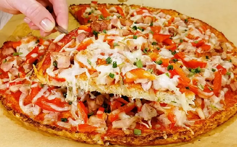Пицца без муки: легкий ужин с насыщенным вкусом, который вы ждали