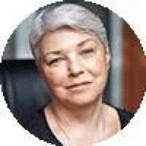 Секреты свежести: как быстро избавиться от запахов в холодильнике