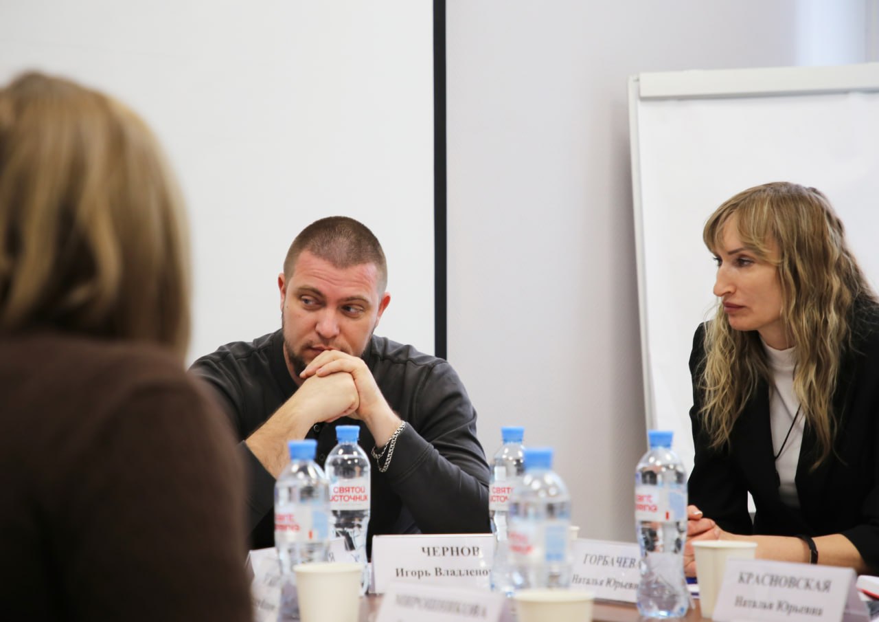 В Правительстве Белгородской области продолжаются рабочие встречи с предпринимателями, посвященные вопросам ведения бизнеса в условиях ограничения мобильного интернета В Правительстве Белгородской области продолжаются рабочие встречи с предпринимателями, посвященные вопросам ведения бизнеса в условиях ограничения мобильного интернета