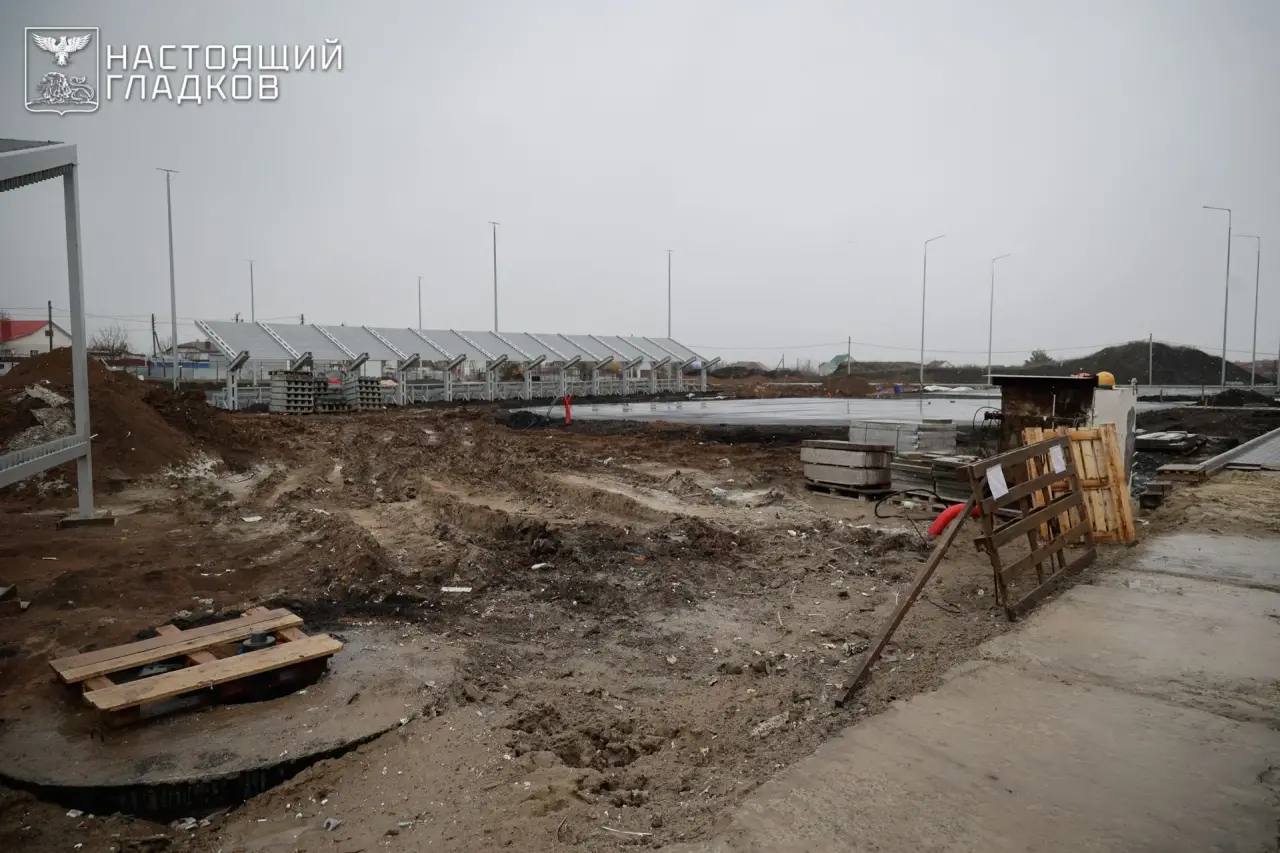 Вячеслав Гладков: Накануне заехал на стройплощадку школы «Пифагор» на улице Орлова в Белгороде Вячеслав Гладков: Накануне заехал на стройплощадку школы «Пифагор» на улице Орлова в Белгороде