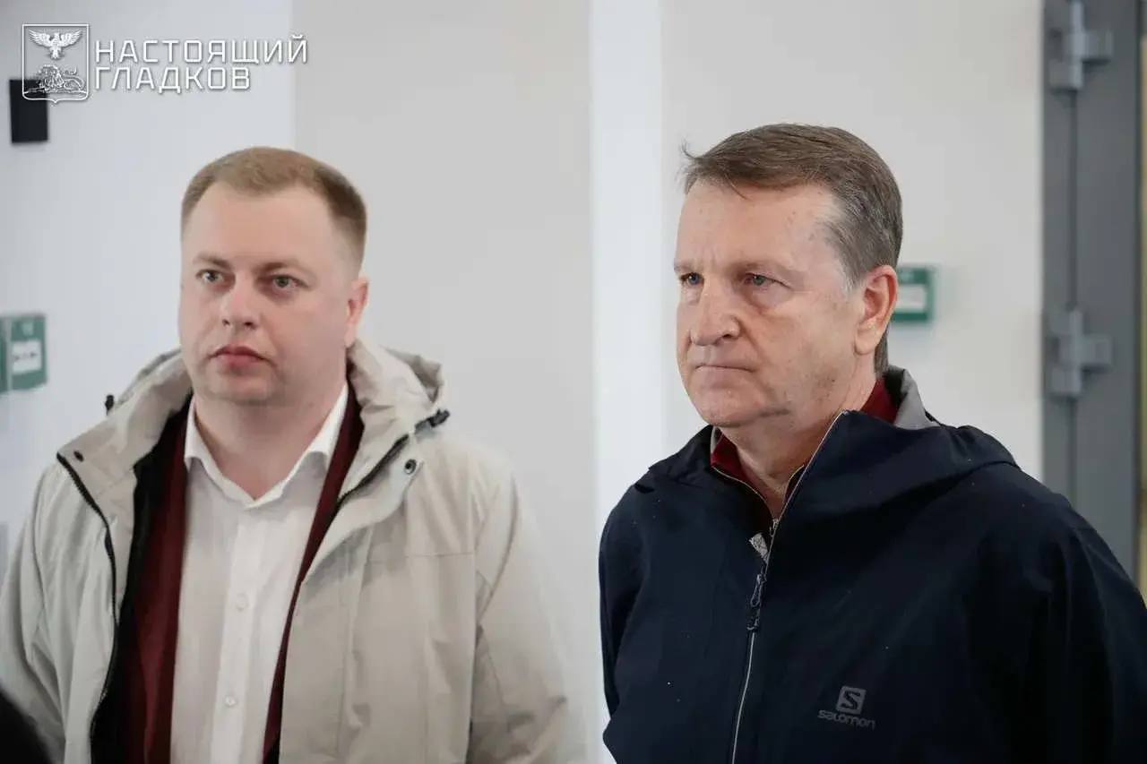 Вячеслав Гладков: В Белгородском округе посмотрел, как идет строительство школы на 750 мест в микрорайоне Стрелецкое-23 Вячеслав Гладков: В Белгородском округе посмотрел, как идет строительство школы на 750 мест в микрорайоне Стрелецкое-23