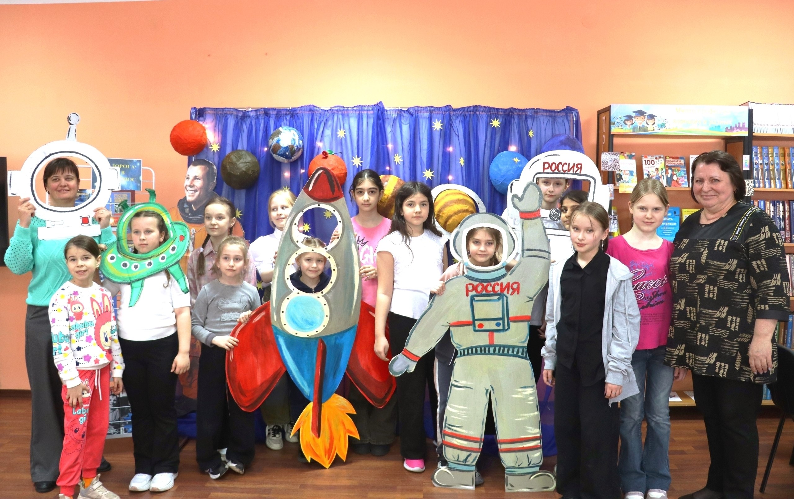 Юные краснояружцы приняли активное участие в праздничных мероприятиях, посвящённых Дню космонавтики
