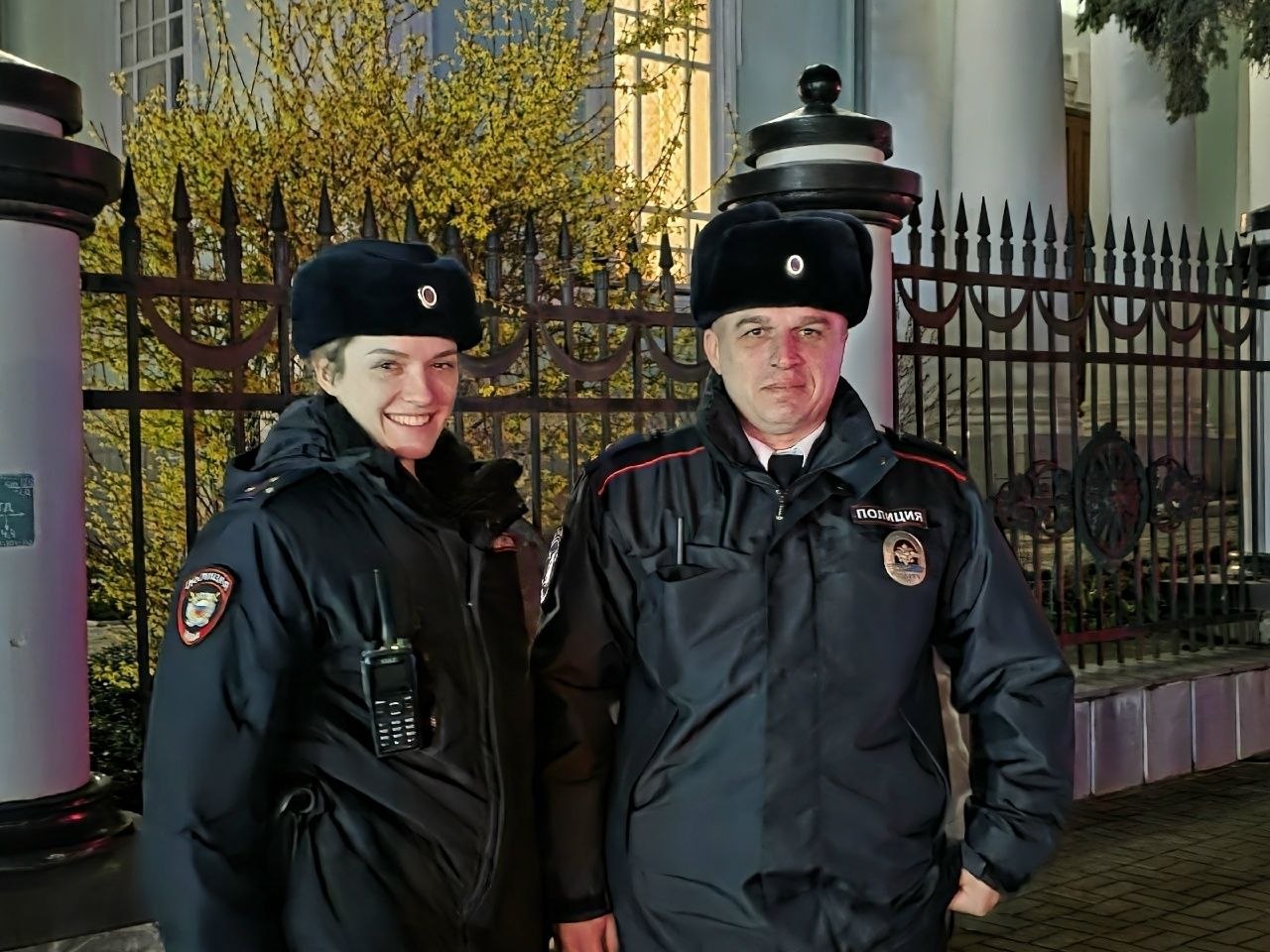 Полиция Белгорода поздравляет вас со светлым праздником Пасхи! Пусть вера укрепляет дух и придает сил, а любовь согревает ваши сердца! Полиция Белгорода поздравляет вас со светлым праздником Пасхи! Пусть вера укрепляет дух и придает сил, а любовь согревает ваши сердца!