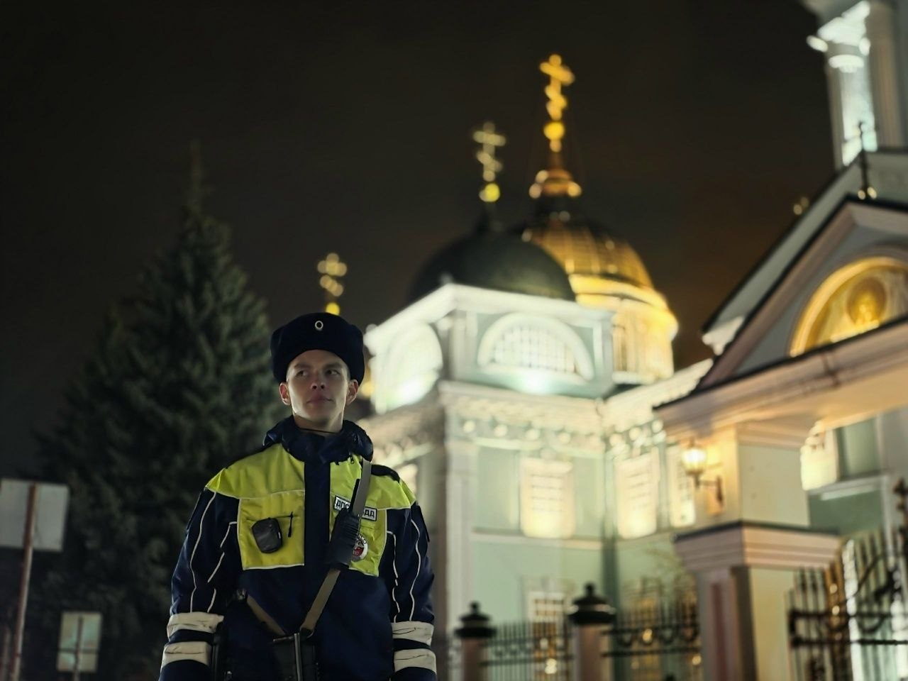 Полиция Белгорода поздравляет вас со светлым праздником Пасхи! Пусть вера укрепляет дух и придает сил, а любовь согревает ваши сердца! Полиция Белгорода поздравляет вас со светлым праздником Пасхи! Пусть вера укрепляет дух и придает сил, а любовь согревает ваши сердца!