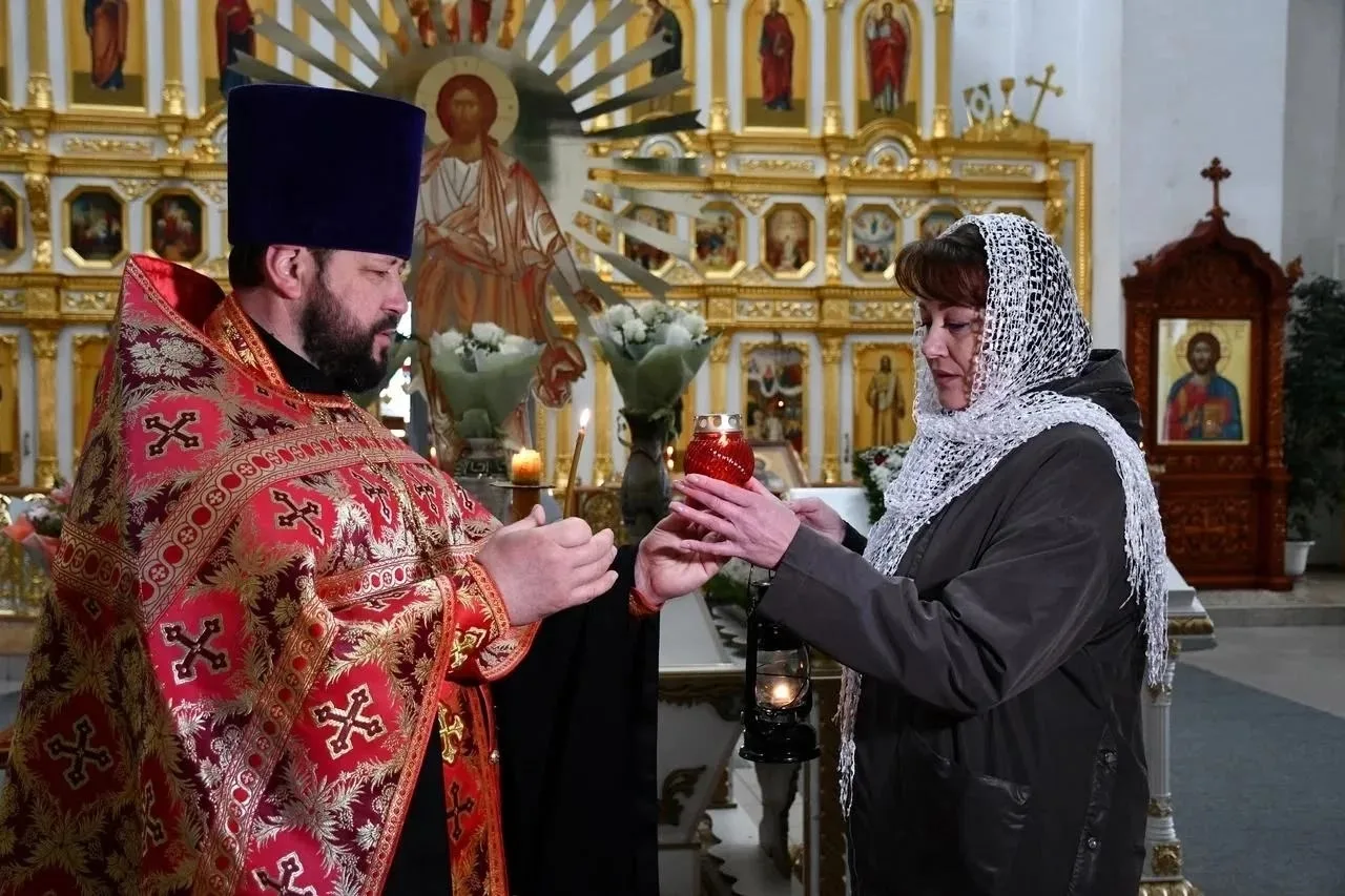 Свет Благодатного огня — в Красногвардейском округе Свет Благодатного огня — в Красногвардейском округе