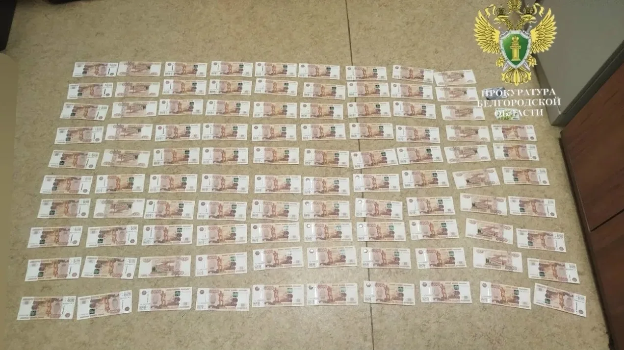 691 000 рублей получила от студентов доцент кафедры одного из государственных вузов региона