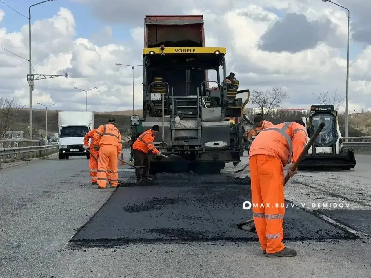 Валентин Демидов: дорожные службы Белгорода выполнили около 14,5 тыс Валентин Демидов: дорожные службы Белгорода выполнили около 14,5 тыс