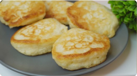 Пышные оладьи без яиц и секрет их воздушности