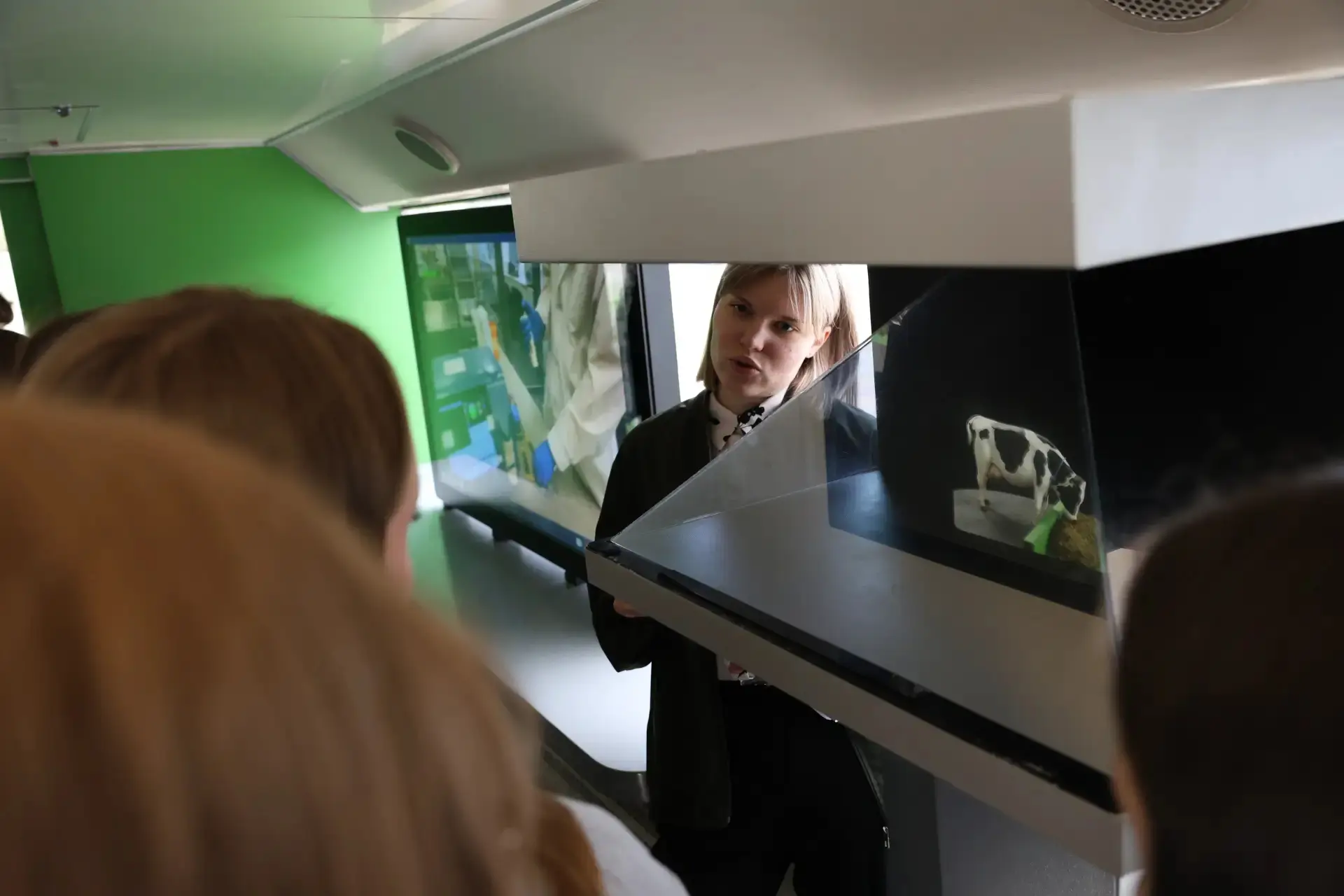 Олег Медведев: 13 апреля в Школе креативных индустрий г. Строитель прошло профориентационное мероприятие "Мой путь в выборе профессии" Олег Медведев: 13 апреля в Школе креативных индустрий г. Строитель прошло профориентационное мероприятие "Мой путь в выборе профессии"