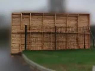 Игорь Кастюкевич: Белгородская область. Волонтеры Единой России лагеря «Белгородский рубеж» помогают обезопасить объекты энергетической инфраструктуры Игорь Кастюкевич: Белгородская область. Волонтеры Единой России лагеря «Белгородский рубеж» помогают обезопасить объекты энергетической инфраструктуры