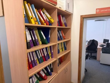 В офисах коммерсантов, недоплативших в бюджет РФ сумму с двенадцатью нулями, провели обыски - 112