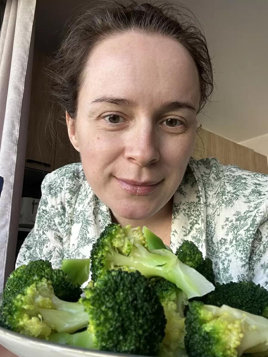 Нежные соцветия брокколи за три минуты: легкий и быстрый рецепт