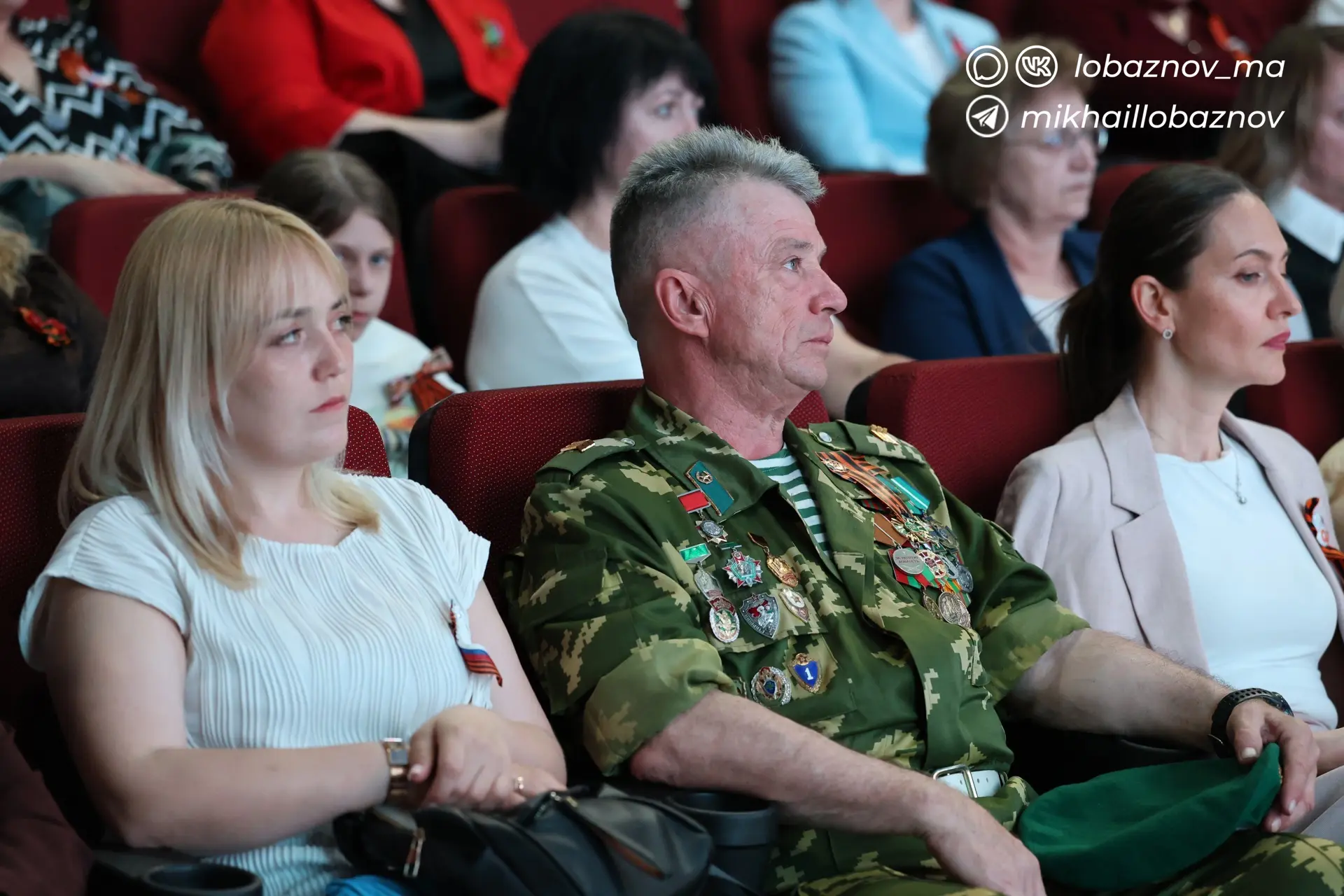 Михаил Лобазнов: Принял участие в торжественном мероприятии «На всю оставшуюся жизнь» совместно с генеральным директором компании «Металлоинвест» Александром Николаевичем Поповым Михаил Лобазнов: Принял участие в торжественном мероприятии «На всю оставшуюся жизнь» совместно с генеральным директором компании «Металлоинвест» Александром Николаевичем Поповым