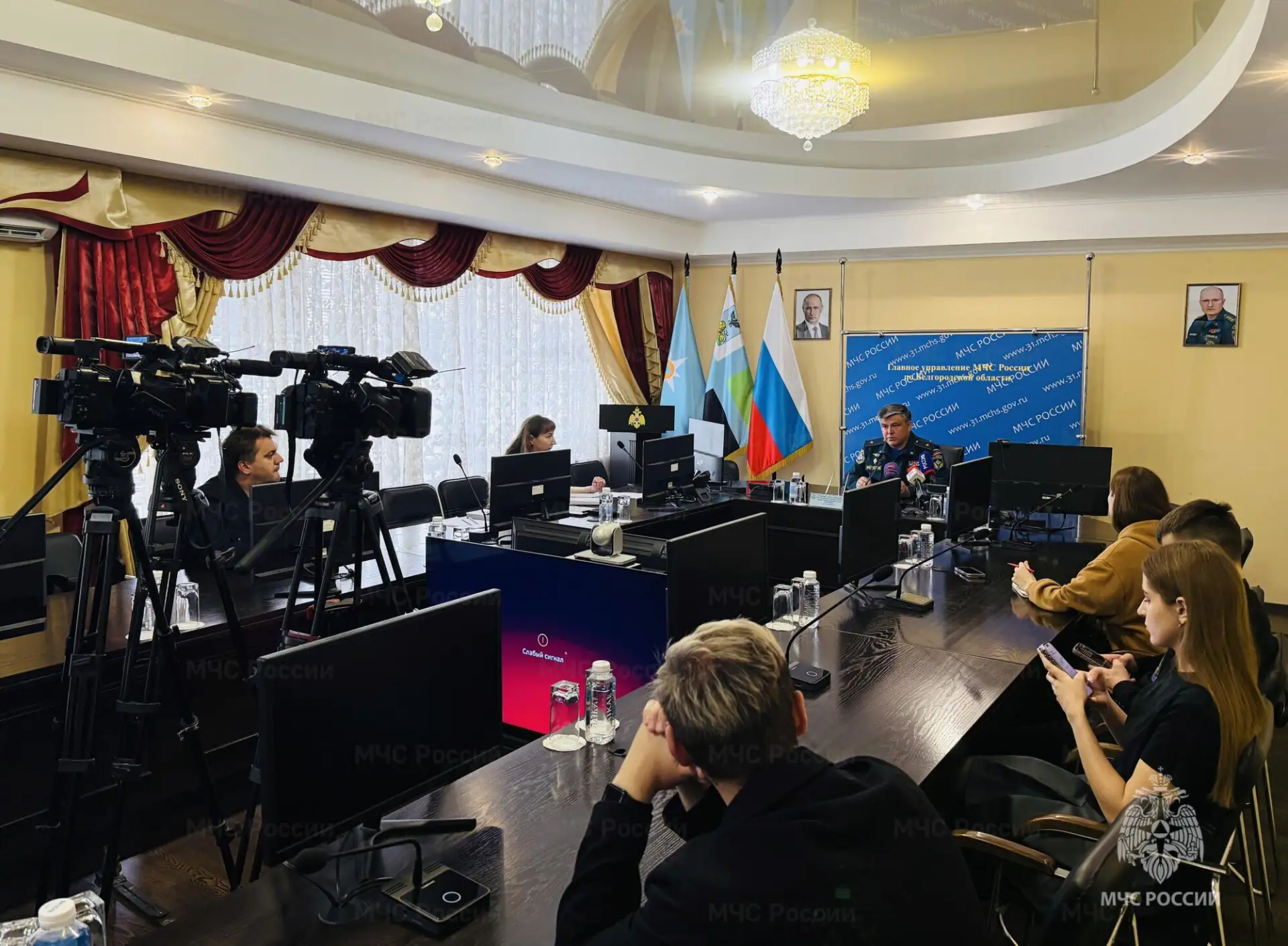 О ситуации с ландшафтными пожарами и подготовке к купальному сезону в регионе в ходе брифинга рассказал Сергей Потапов О ситуации с ландшафтными пожарами и подготовке к купальному сезону в регионе в ходе брифинга рассказал Сергей Потапов
