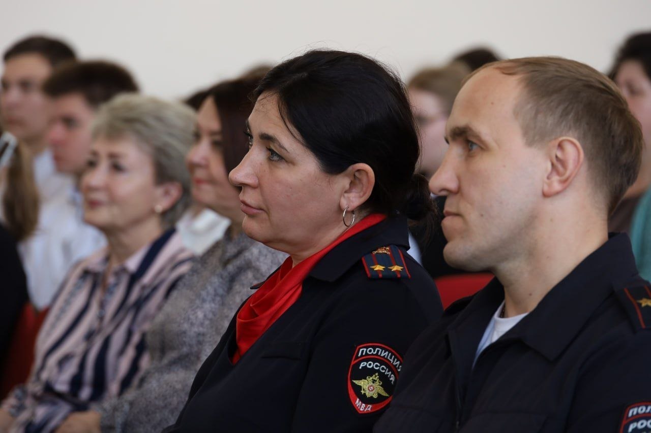 В Шебекинском округе прошло профориентационное мероприятие для выпускников В Шебекинском округе прошло профориентационное мероприятие для выпускников