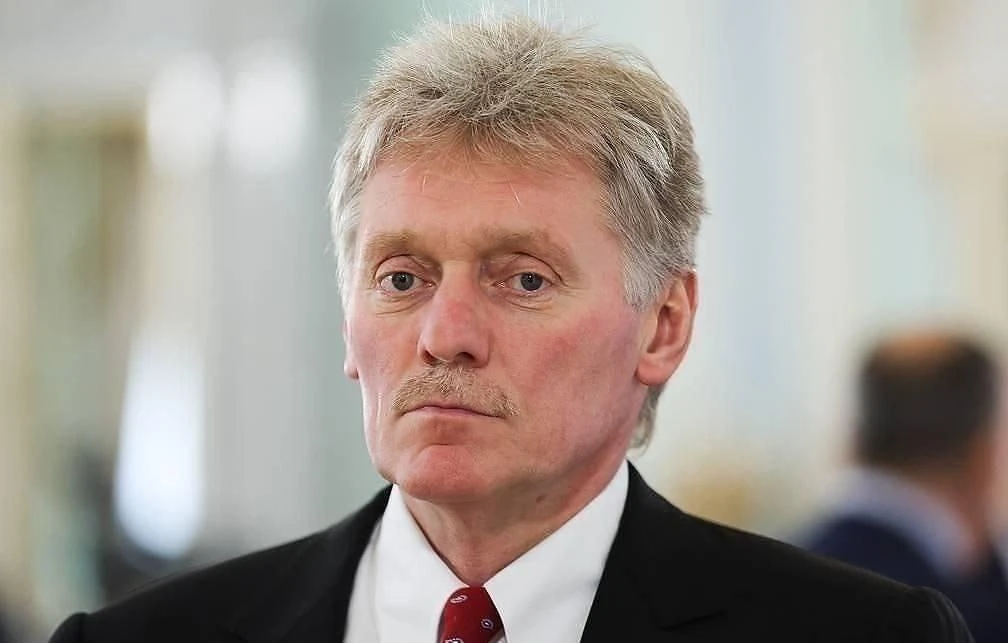 Дмитрий Песков заявил, что бывшим губернаторам Белгородской и Брянской областей, Вячеславу Гладкову и Александру Богомазу, в обязательном порядке будут предложены новые места работы