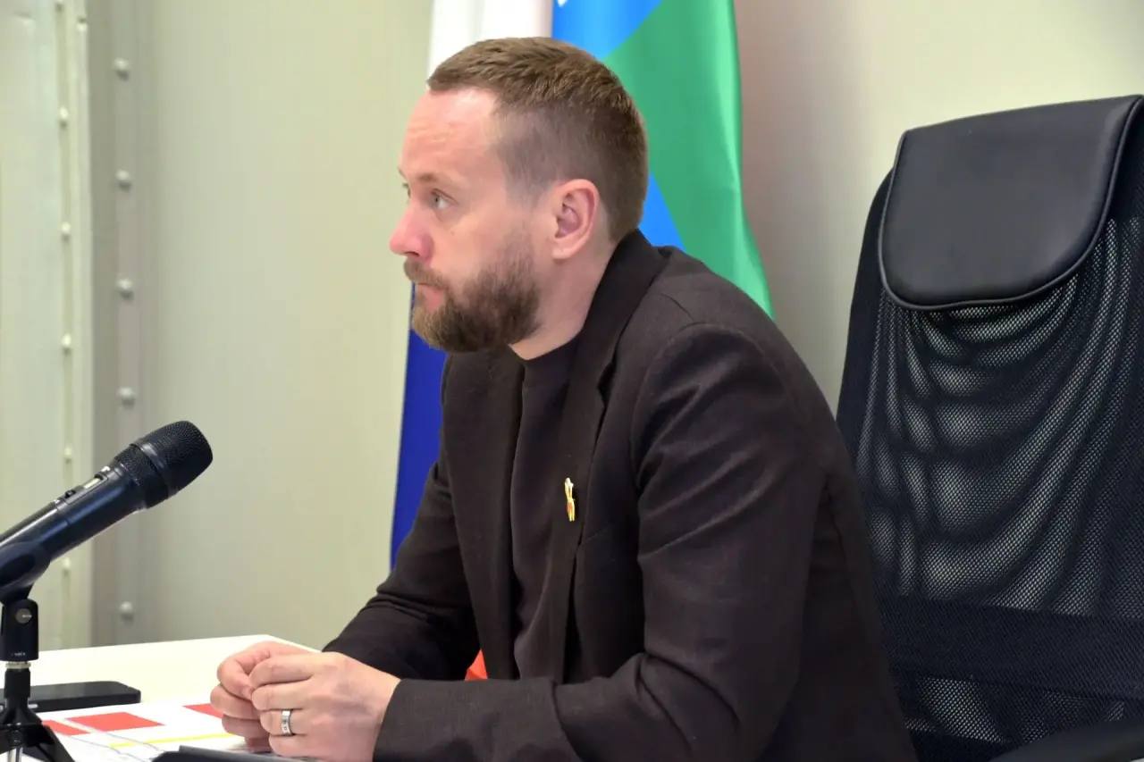 Совместно с Сафроновым Николаем Владимировичем — заместителем министра по строительству Белгородской области, принял участие в совещании с Министерством культуры Российской Федерации