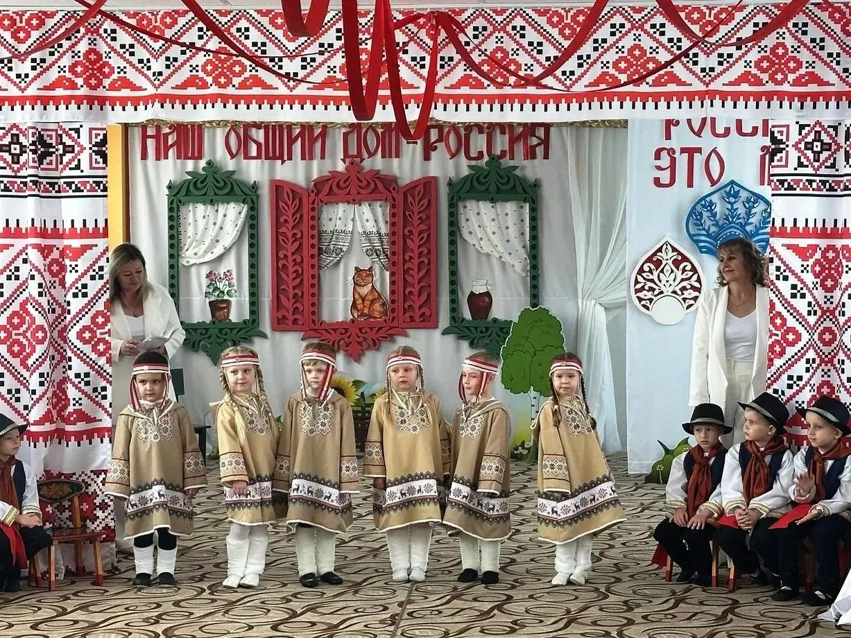 В центре развития ребёнка – детском саду № 7 состоялось торжественное открытие Года единства народов России