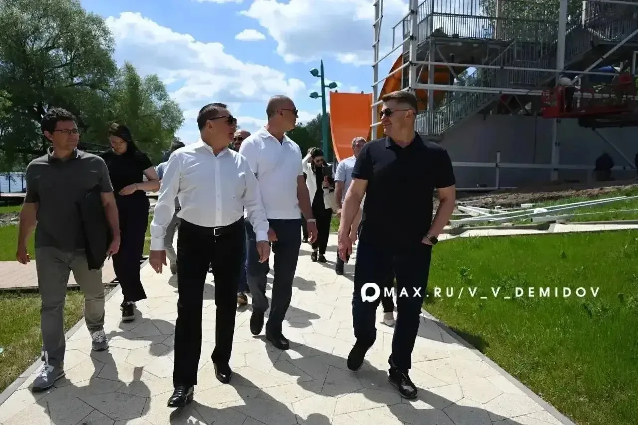 Работы по благоустройству правого берега городского пляжа в парке «Берега» в самом разгаре Работы по благоустройству правого берега городского пляжа в парке «Берега» в самом разгаре