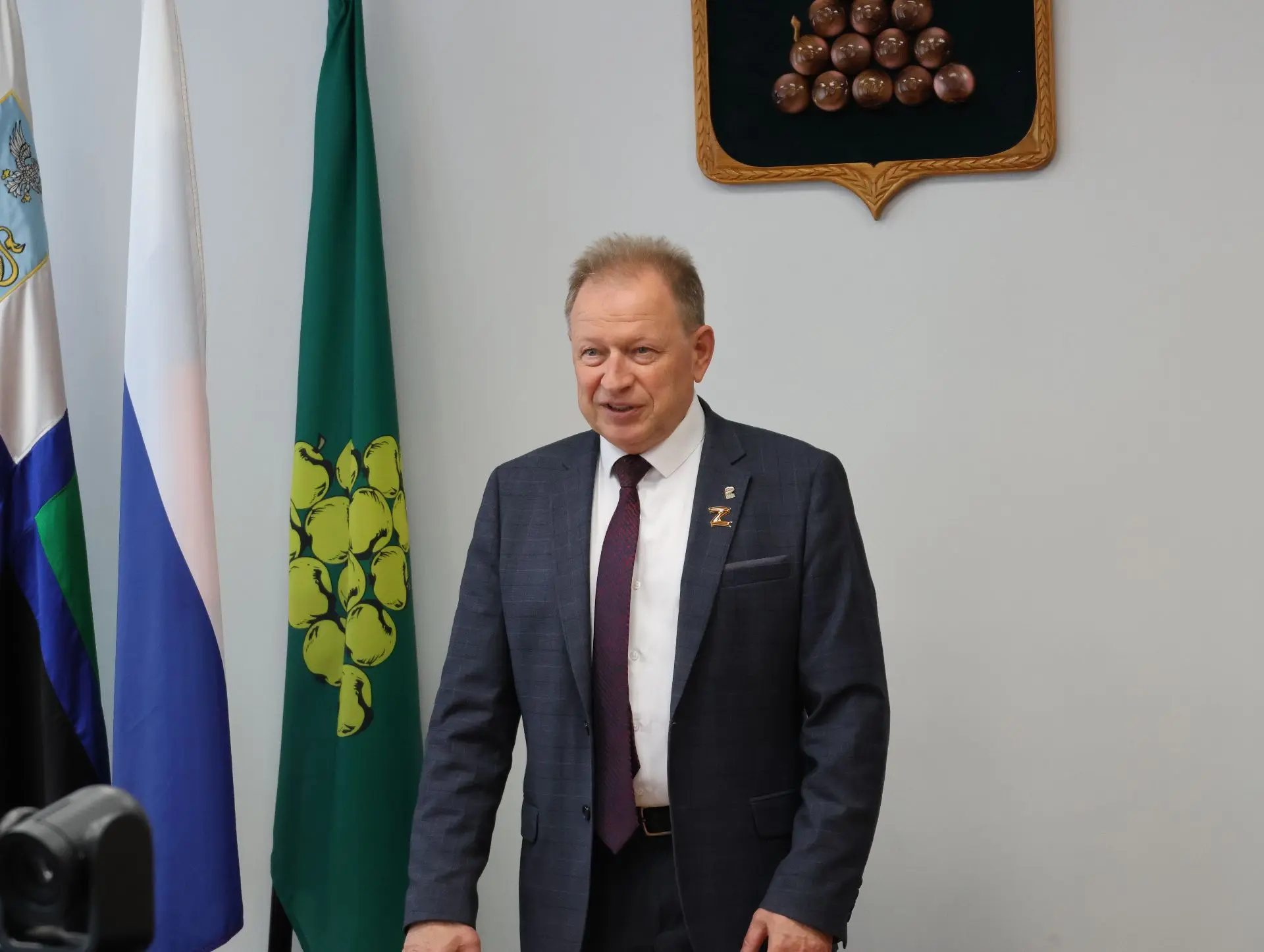 Алексей Дыбов: Торжественное награждение почётным знаком «Материнская слава» III степени Алексей Дыбов: Торжественное награждение почётным знаком «Материнская слава» III степени