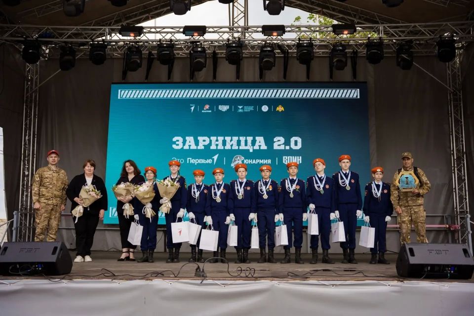 Команда ВПК «Сокол» Засосенской школы стала победителем регионального этапа «Зарницы 2.0» Команда ВПК «Сокол» Засосенской школы стала победителем регионального этапа «Зарницы 2.0»