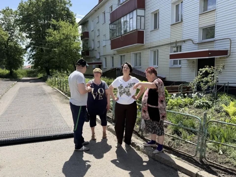 Татьяна Круглякова: Провели особый субботник в Ясных Зорях Татьяна Круглякова: Провели особый субботник в Ясных Зорях