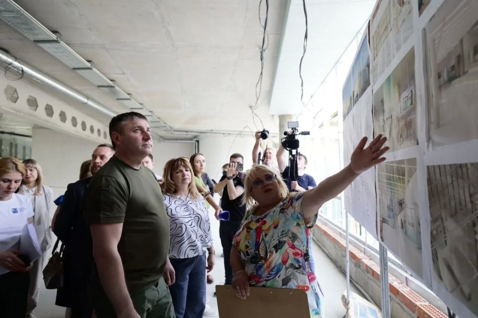 Александр Шуваев проверил три объекта в Губкинском округе Александр Шуваев проверил три объекта в Губкинском округе