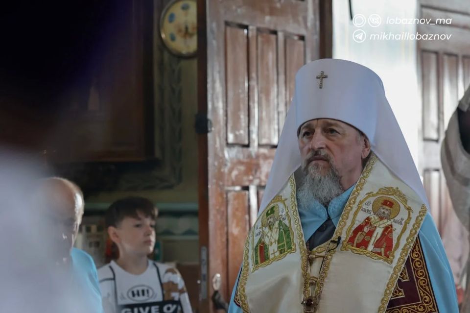 Михаил Лобазнов: В преддверии великого двунадесятого праздника Вознесения Господня с глубоким почтением встретили владыку Иоанна на Старооскольской земле Михаил Лобазнов: В преддверии великого двунадесятого праздника Вознесения Господня с глубоким почтением встретили владыку Иоанна на Старооскольской земле