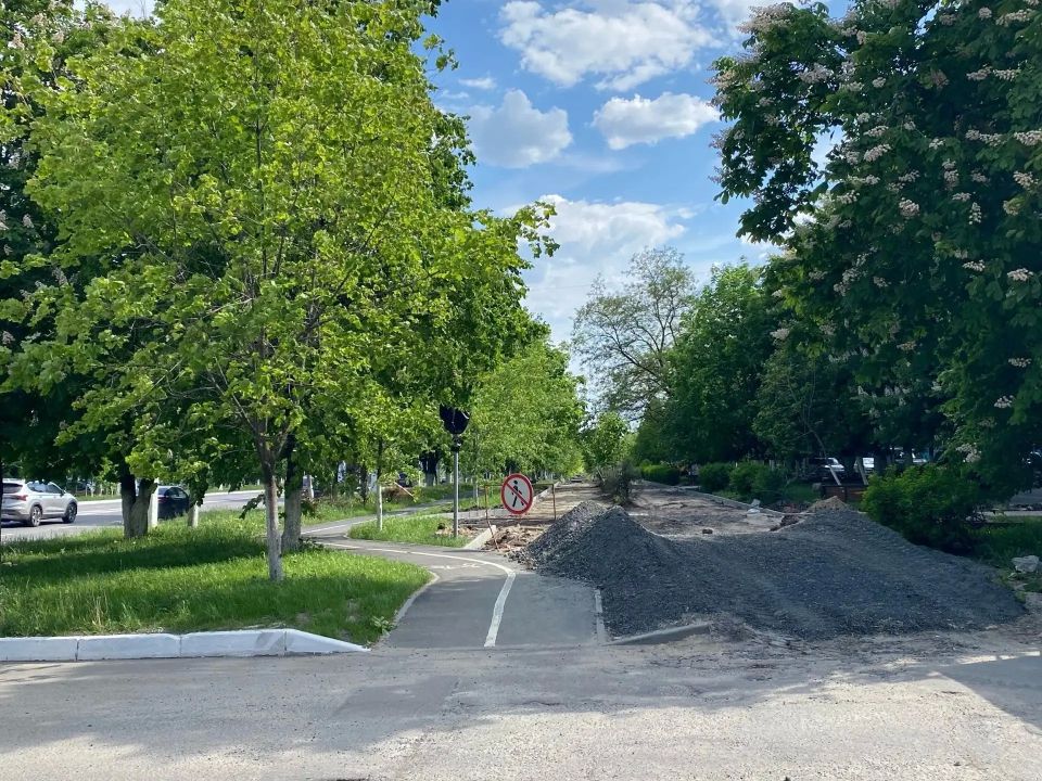 В Белгороде продолжается благоустройство пешеходной зоны на проспекте Ватутина В Белгороде продолжается благоустройство пешеходной зоны на проспекте Ватутина