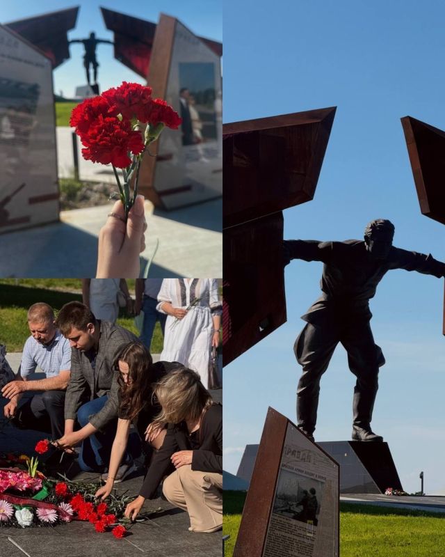 XV Молодёжный форум «Молодёжь и политика: едины – значит сильны» прошёл в Курске! XV Молодёжный форум «Молодёжь и политика: едины – значит сильны» прошёл в Курске!