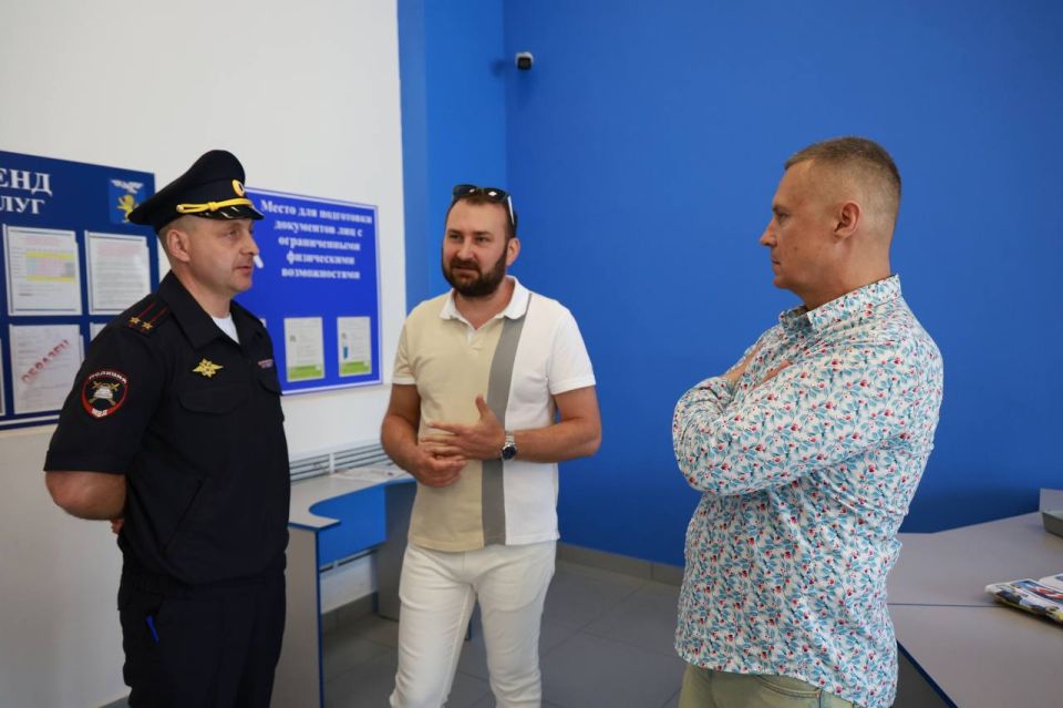 Под контролем общественности Под контролем общественности