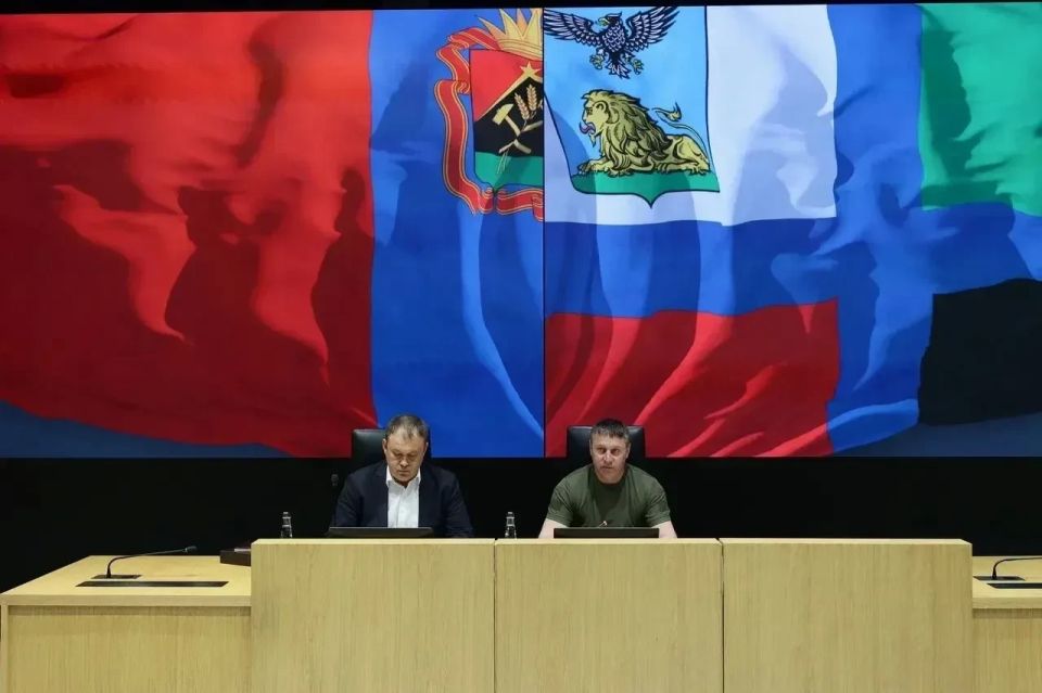 Делегация из Кузбасса приехала в Белгородскую область изучить опыт прифронтового региона Делегация из Кузбасса приехала в Белгородскую область изучить опыт прифронтового региона