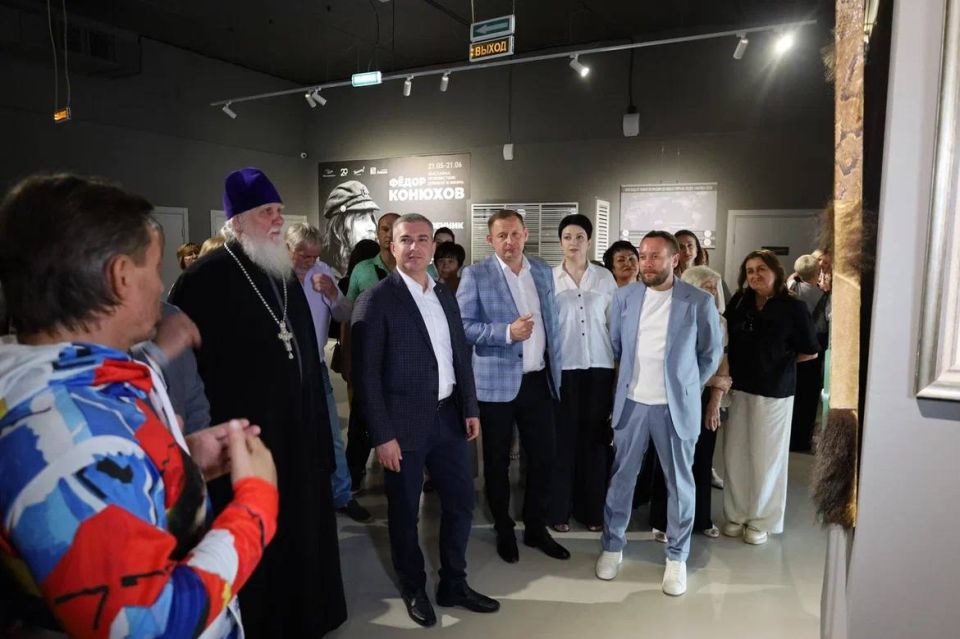 Сегодня посетил Центр современного искусства «Быль» в Старом Осколе и познакомился с выставкой «Путешествие длиною в жизнь» Фёдора Конюхова Сегодня посетил Центр современного искусства «Быль» в Старом Осколе и познакомился с выставкой «Путешествие длиною в жизнь» Фёдора Конюхова