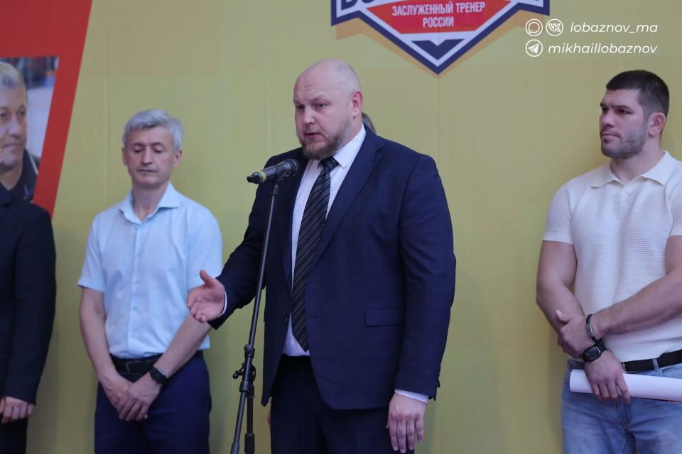 Михаил Лобазнов: В Старом Осколе почтили память легендарного тренера Владимира Михайловича Воронова Михаил Лобазнов: В Старом Осколе почтили память легендарного тренера Владимира Михайловича Воронова