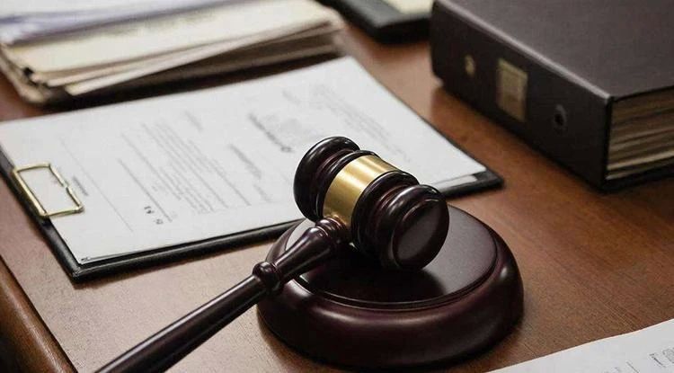 Корочанца осудили за трудоустройство водителя автобуса без прав соответствующей категории