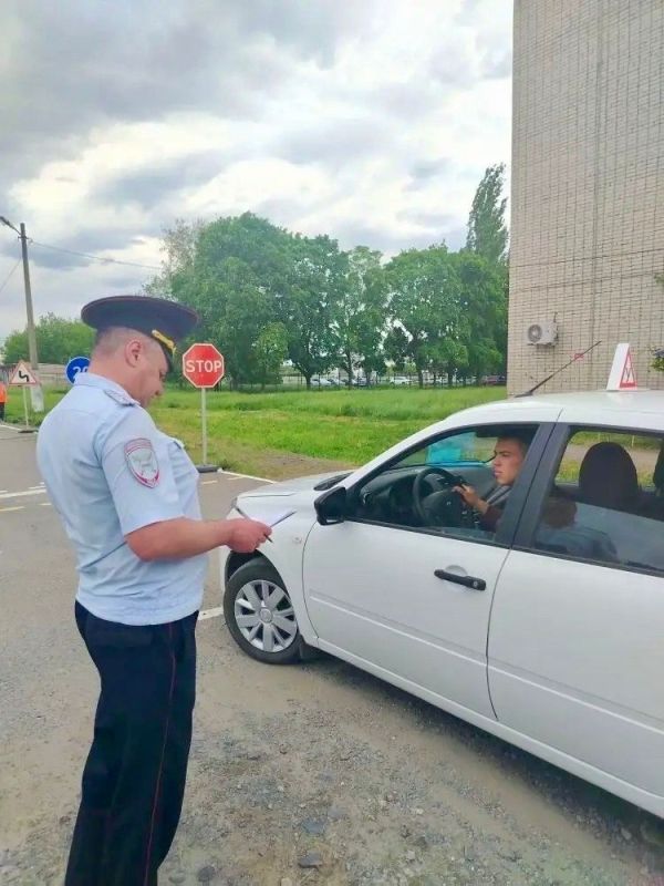 В Старом Осколе прошел ежегодный областной чемпионат по юношескому автомногоборью, и команда Вейделевского техникума с гордостью представила наш округ В Старом Осколе прошел ежегодный областной чемпионат по юношескому автомногоборью, и команда Вейделевского техникума с гордостью представила наш округ