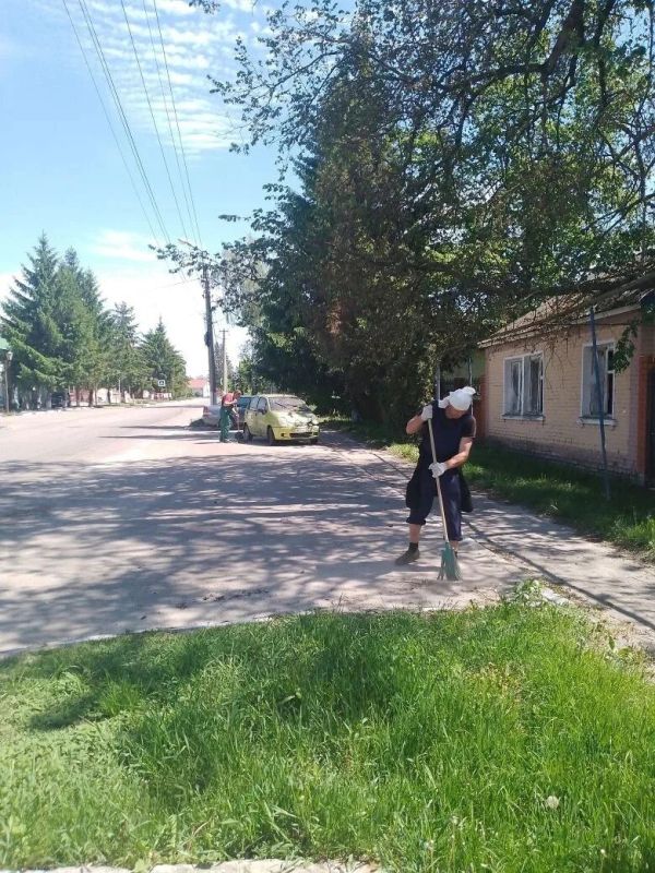 Грайворон преображается: работы по благоустройству продолжаются Грайворон преображается: работы по благоустройству продолжаются