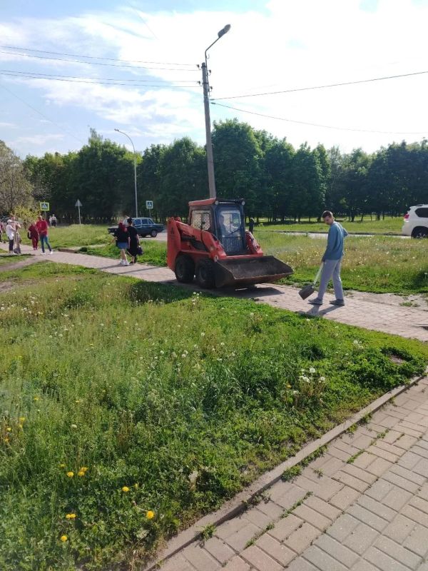 В городе Строителе прошёл субботник, организованный Партией «ЕДИНАЯ РОССИЯ»