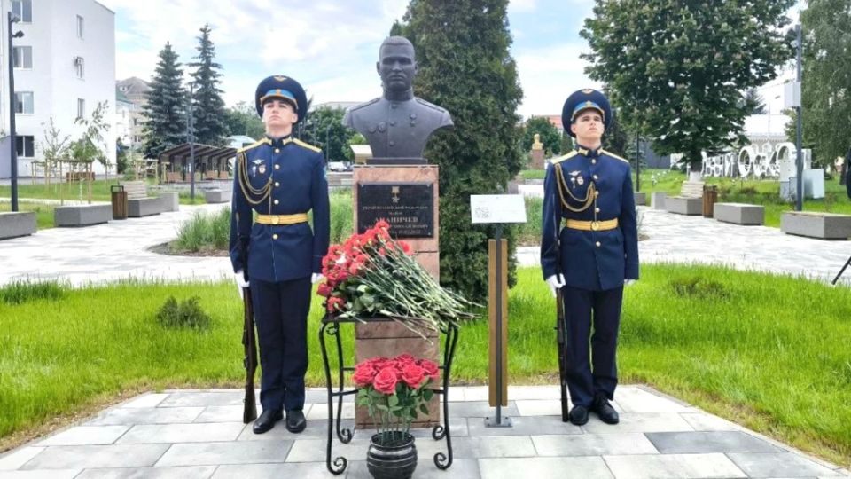 Андрей Миськов: Сегодня Новооскольская земля живёт памятью о своём Герое