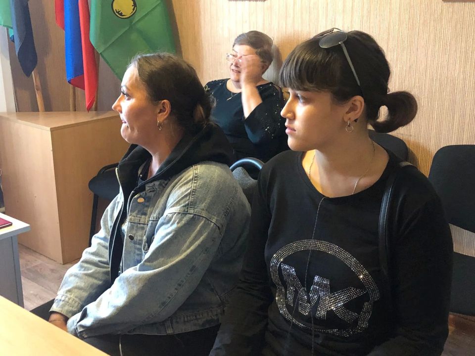 Алексей Дыбов: Провёл выездной приём в селе Солоти Алексей Дыбов: Провёл выездной приём в селе Солоти
